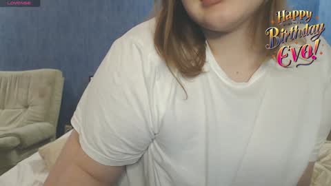 Snapshot of bull_cock_ chatting on 12-18-24, 11:30 Eva 22 and Anton 24 PVT IS OPENED 60min online show from 12-18-24, 11:30