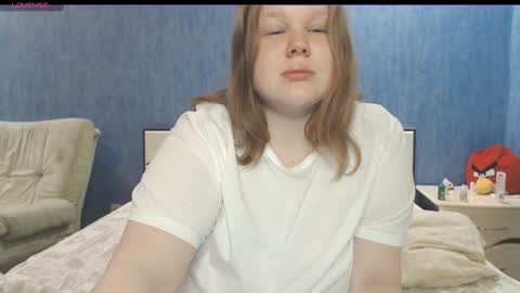 Snapshot of bull_cock_ chatting on 01-09-25, 12:09 Eva 22 and Anton 24 PVT IS OPENED 60min online show from 01-09-25, 12:09