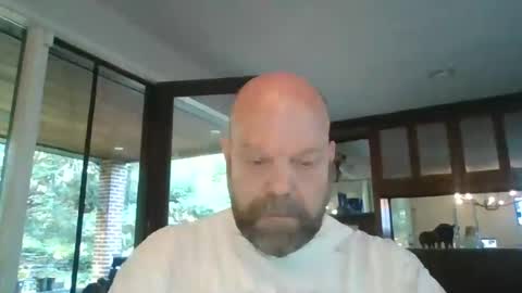 Snapshot of bulldog302w chatting on 06-15-26, 11:23 bulldog302w online show from 06-15-26, 11:23