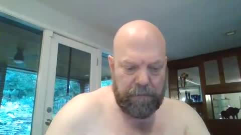 Snapshot of bulldog302w chatting on 06-27-26, 01:17 bulldog302w online show from 06-27-26, 01:17