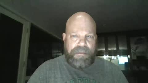 Snapshot of bulldog302w chatting on 06-29-26, 01:01 bulldog302w online show from 06-29-26, 01:01