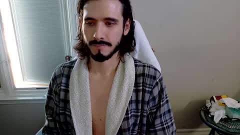 Snapshot of bumphreyhogart chatting on 03-05-25, 03:51 bumphreyhogart online show from 03-05-25, 03:51