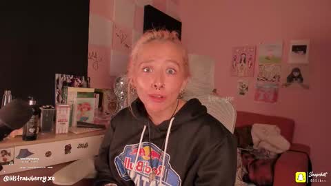 Snapshot of bun_nyx chatting on 10-04-25, 03:04        online show from 10-04-25, 03:04