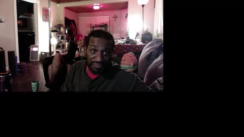 Bungalow Entertainment online show from 11-26-25, 10:38