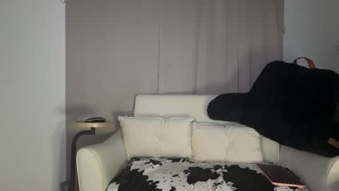 Andrea online show from 11-01-25, 06:32