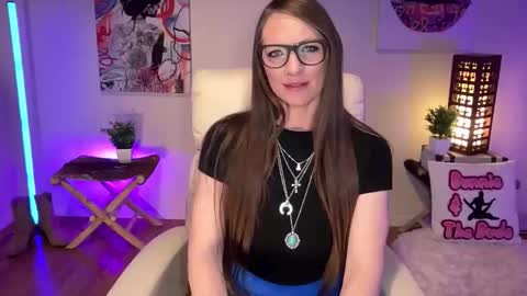 BUNNIE and THE DUDE TheLebowskis online show from 01-19-26, 07:01