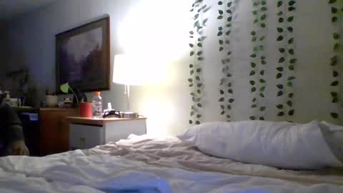 Bunny online show from 10-21-25, 11:16