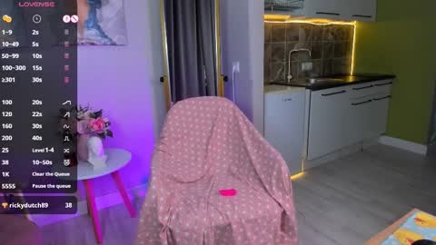 Snapshot of bunny__of_love chatting on 02-22-25, 01:46 Sasha online show from 02-22-25, 01:46