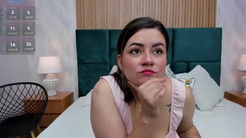 Alisson Beckett online show from 12-03-25, 01:24