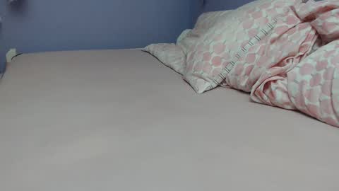 Snapshot of bunny_nextdoor chatting on 01-15-25, 01:12 Bunny Miss me Online every day here - online show from 01-15-25, 01:12