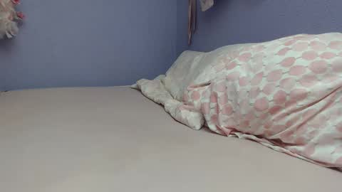 Snapshot of bunny_nextdoor chatting on 01-20-25, 12:25 Bunny Miss me Online every day here - online show from 01-20-25, 12:25