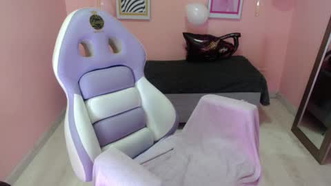 ... .          . ... online show from 10-29-25, 02:19