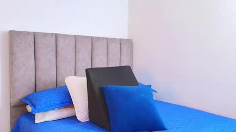 Carolina online show from 01-21-25, 03:15