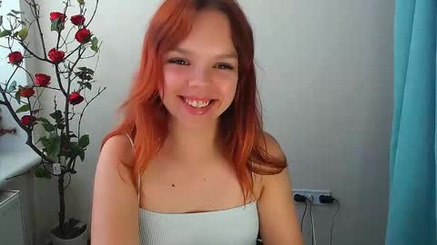 Snapshot of bunnybloom_ chatting on 09-09-25, 03:44 Ariel online show from 09-09-25, 03:44