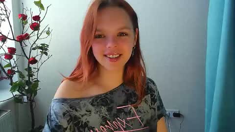 Snapshot of bunnybloom_ chatting on 09-16-25, 05:30 Ariel online show from 09-16-25, 05:30
