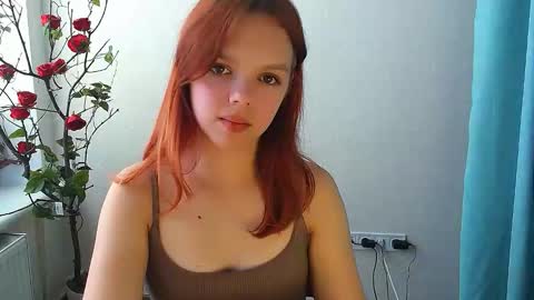 Snapshot of bunnybloom_ chatting on 09-22-25, 08:27 Ariel online show from 09-22-25, 08:27