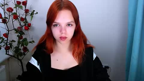 Snapshot of bunnybloom_ chatting on 10-20-25, 04:02 Ariel online show from 10-20-25, 04:02