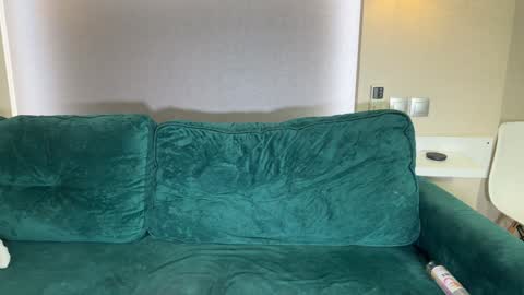 Bonny and Clide  Help us by thumbs up  online show from 12-05-25, 09:18