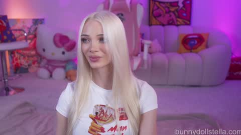 Stella online show from 11-19-25, 09:59