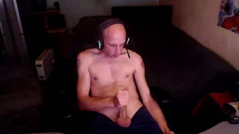 Snapshot of bunnydollstellas_toy chatting on 09-21-25, 01:51 Gnther online show from 09-21-25, 01:51