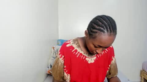 bunnygurl online show from 11-18-25, 07:29