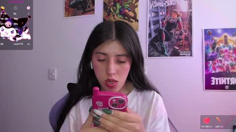 Snapshot of bunnyy09 chatting on 01-23-25, 06:03 Jess online show from 01-23-25, 06:03