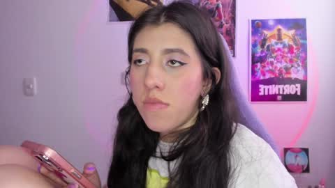 Snapshot of bunnyy09 chatting on 02-03-25, 08:24 Jess online show from 02-03-25, 08:24