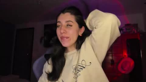 Snapshot of bunnyy09 chatting on 10-16-25, 02:56 Jess online show from 10-16-25, 02:56