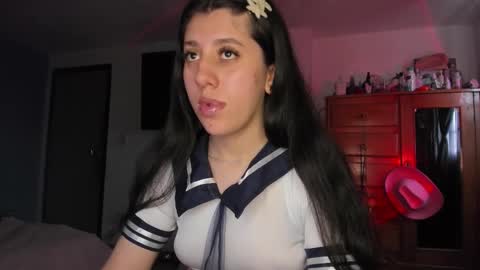 Snapshot of bunnyy09 chatting on 10-31-25, 04:52 Jess online show from 10-31-25, 04:52