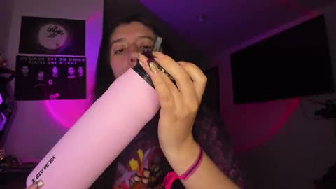 Jess online show from 01-17-26, 05:34