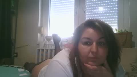 Snapshot of bunyoka1981 chatting on 09-19-25, 06:59 babuska1981 online show from 09-19-25, 06:59