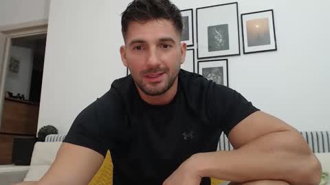 Snapshot of bunzdanny chatting on 10-05-25, 04:38 BunzDanny online show from 10-05-25, 04:38