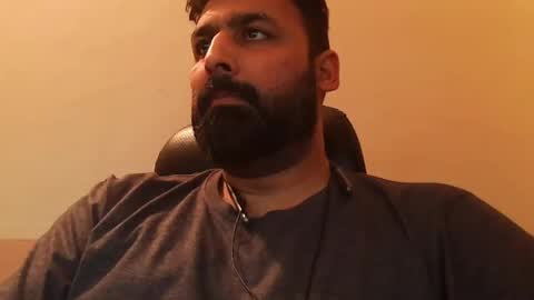 Hairy Arabian online show from 01-16-25, 06:06