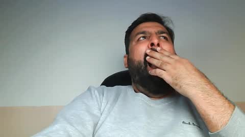 Hairy Arabian online show from 02-08-25, 07:49