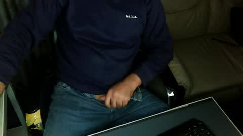 Hairy Arabian online show from 04-05-26, 05:59