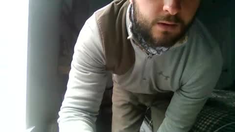 Snapshot of burntbunz chatting on 01-06-25, 06:52 burntbunz online show from 01-06-25, 06:52