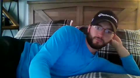 Snapshot of burntbunz chatting on 01-19-25, 10:49 burntbunz online show from 01-19-25, 10:49