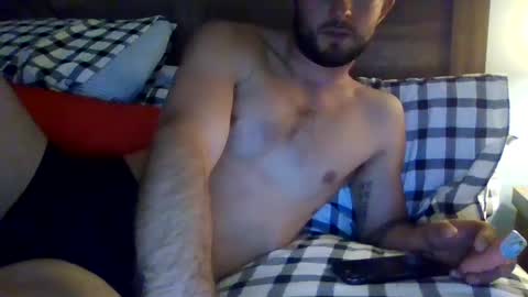 Snapshot of burntbunz chatting on 02-12-25, 04:23 burntbunz online show from 02-12-25, 04:23