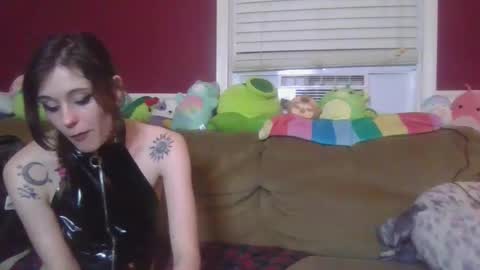 lilly online show from 12-16-24, 09:14