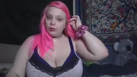 lilly online show from 02-09-25, 03:22