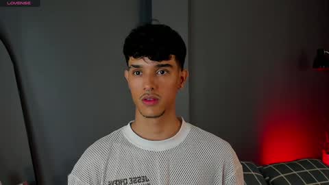 Buster independent model online show from 02-04-25, 07:29