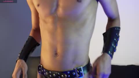 Buster independent model online show from 10-15-25, 04:51