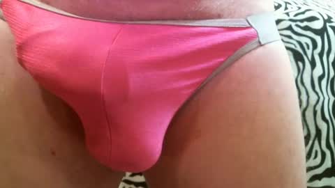 Snapshot of bustinfree chatting on 12-18-24, 03:11 bustinfree online show from 12-18-24, 03:11