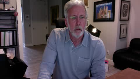 Snapshot of bustinout99 chatting on 02-03-25, 09:39 afternoon wood online show from 02-03-25, 09:39