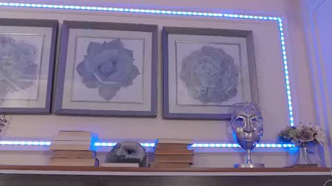      online between 6AM and 2PM EET almost everyday. online show from 11-04-25, 06:23