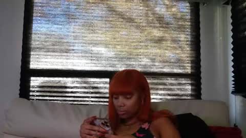 Snapshot of butterflybootyy chatting on 10-20-25, 08:20 butterfly booty online show from 10-20-25, 08:20