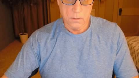 Snapshot of buttnakedfun954737 chatting on 12-16-24, 09:03 Miles online show from 12-16-24, 09:03