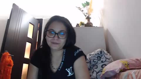 Snapshot of byanna_kevin chatting on 12-12-24, 05:48 Byanna and Kevin online show from 12-12-24, 05:48