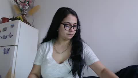 Snapshot of byanna_kevin chatting on 12-30-24, 09:16 Byanna and Kevin online show from 12-30-24, 09:16