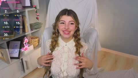 Kira online show from 01-19-25, 08:07